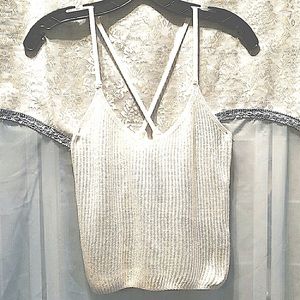 GARAGE SOFT CROP SWEATER TANK SZ S